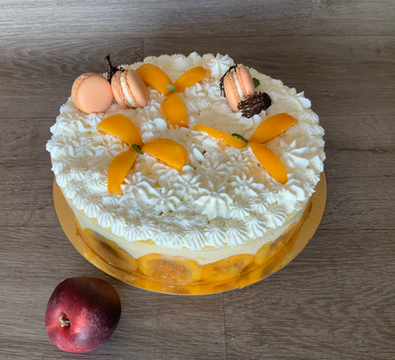Gâteau Pêche artisanal Angoulême – génoise légère et crème onctueuse, pâtisserie Charente